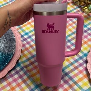 Stanley cup pink